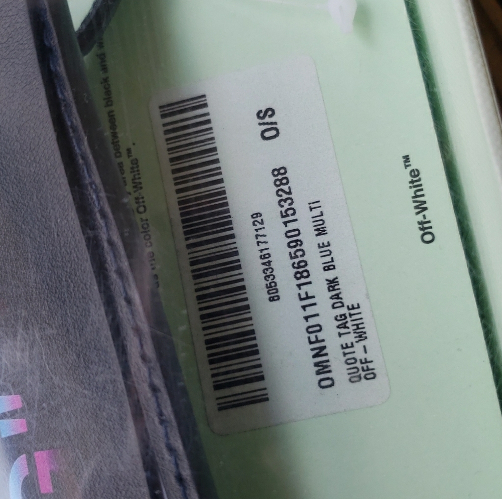 Off-White ID tag - Picture 2 of 3